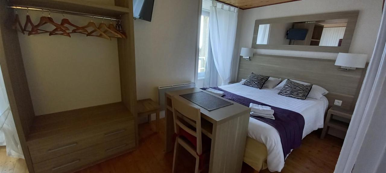 Le Relais De Launay ปลูบาซลาเนค ภายนอก รูปภาพ