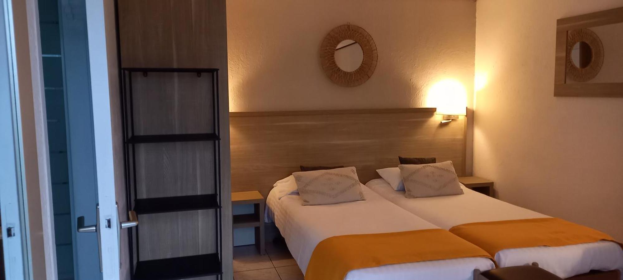 Le Relais De Launay ปลูบาซลาเนค ภายนอก รูปภาพ