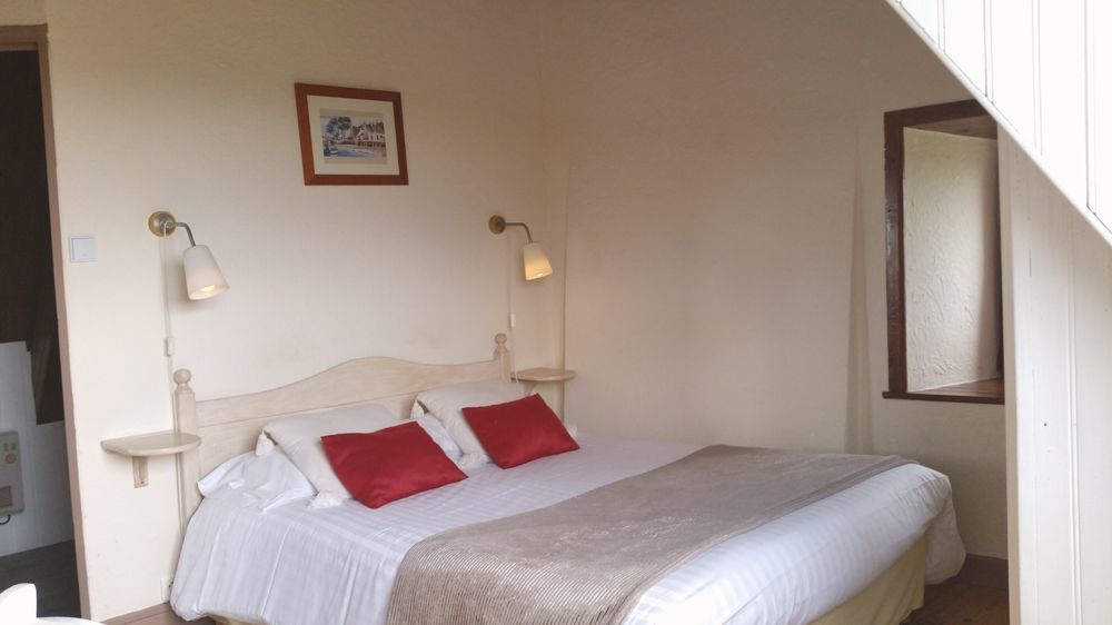 Le Relais De Launay ปลูบาซลาเนค ภายนอก รูปภาพ